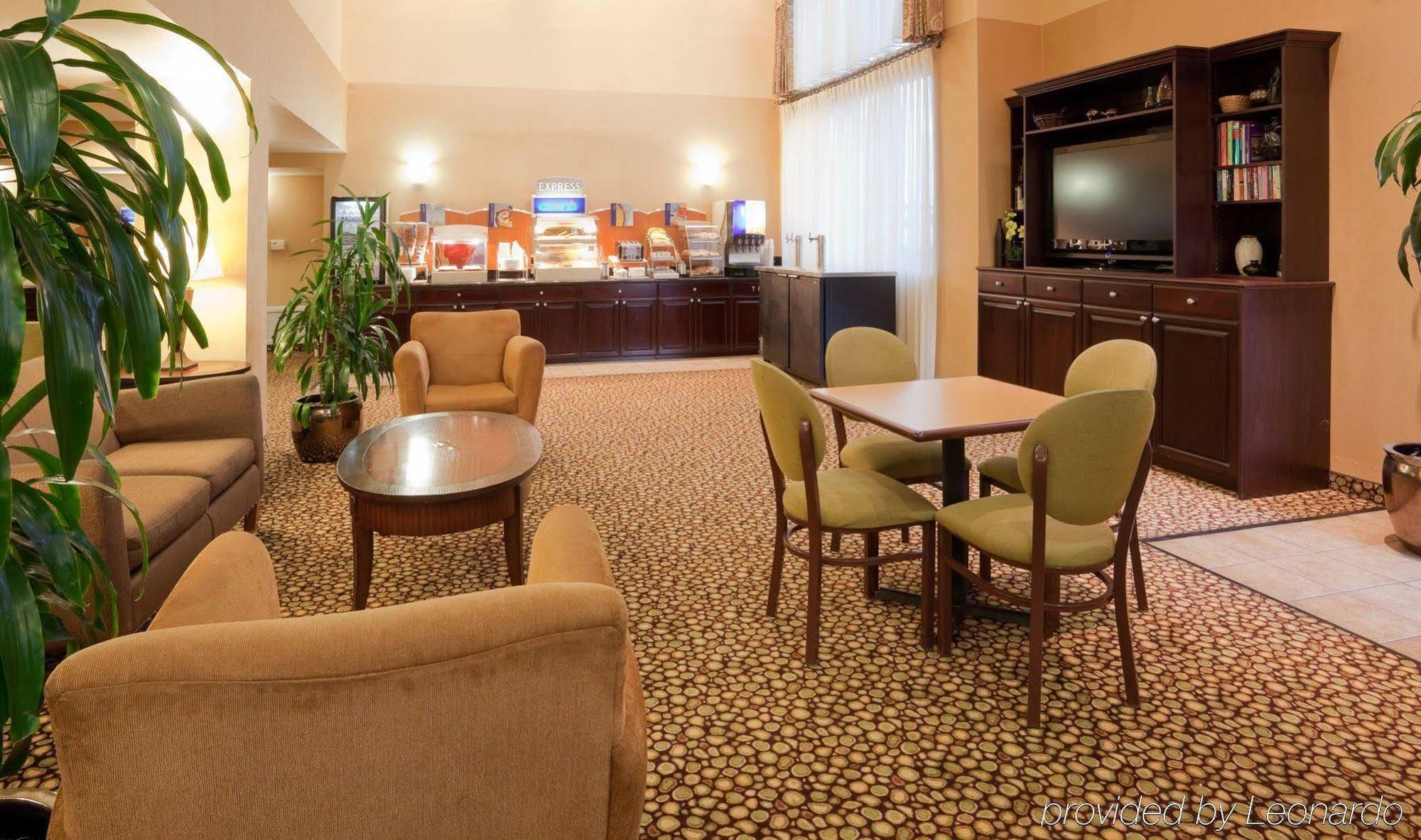Holiday Inn Express Hotel & Suites Livermore By Ihg Ресторан фото