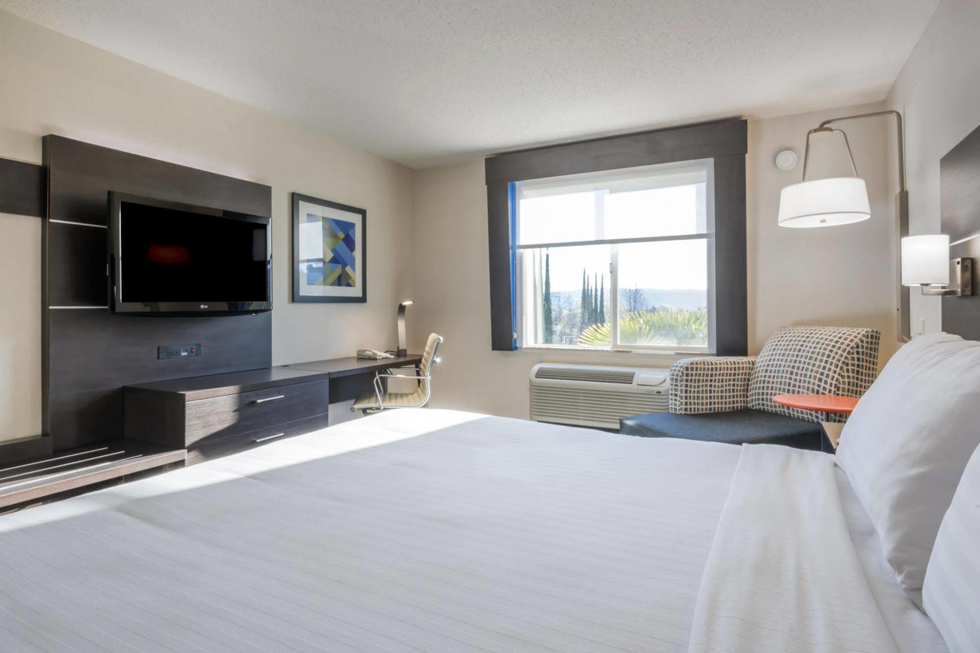 Holiday Inn Express Hotel & Suites Livermore By Ihg Экстерьер фото