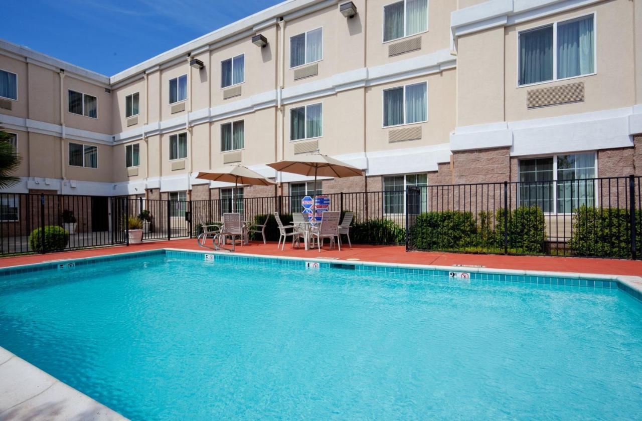 Holiday Inn Express Hotel & Suites Livermore By Ihg Экстерьер фото